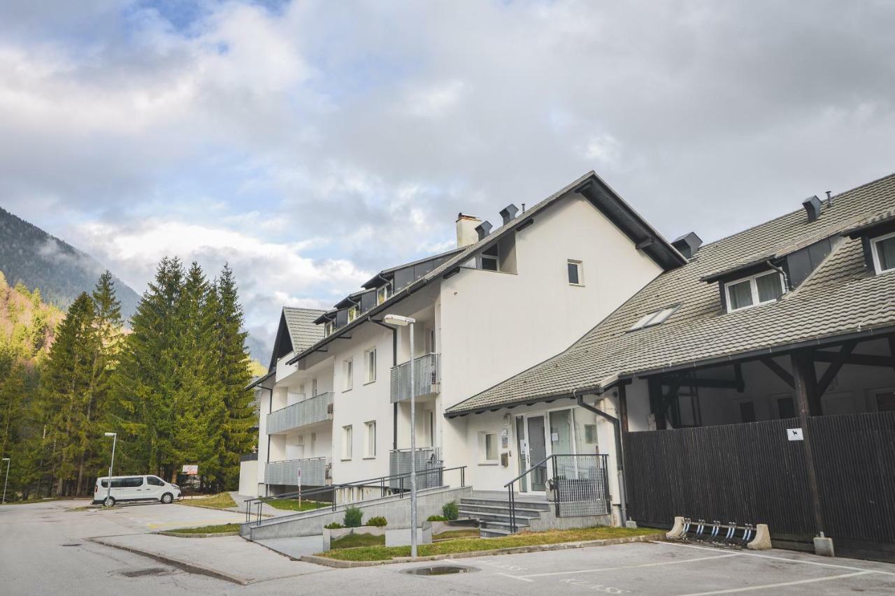 Klass 210 Kranjska Gora Exteriör bild
